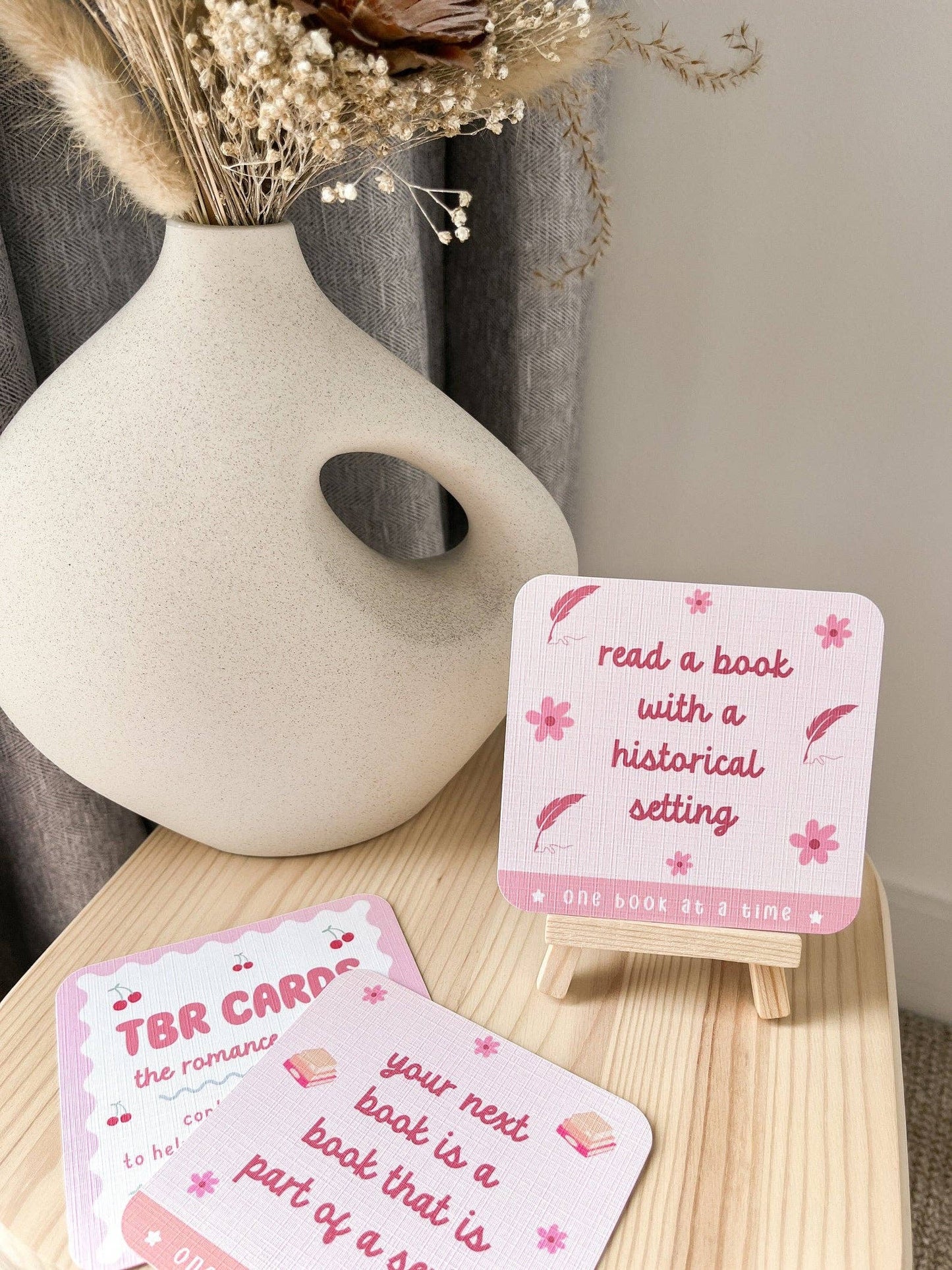 TBR Cards | Romance Edition | TBR Prompt Cards