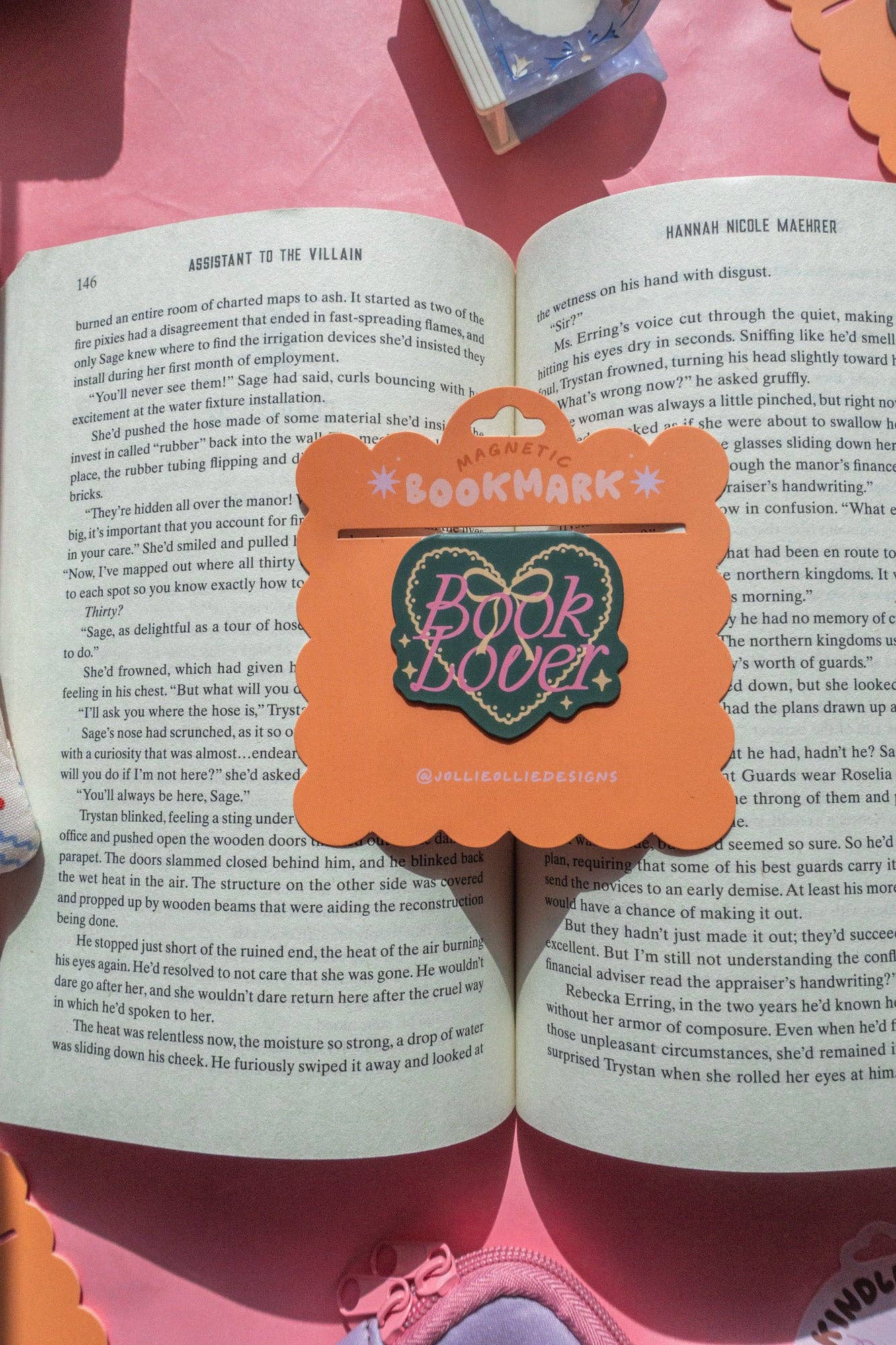 Book Lover [green] Magnetic Bookmark