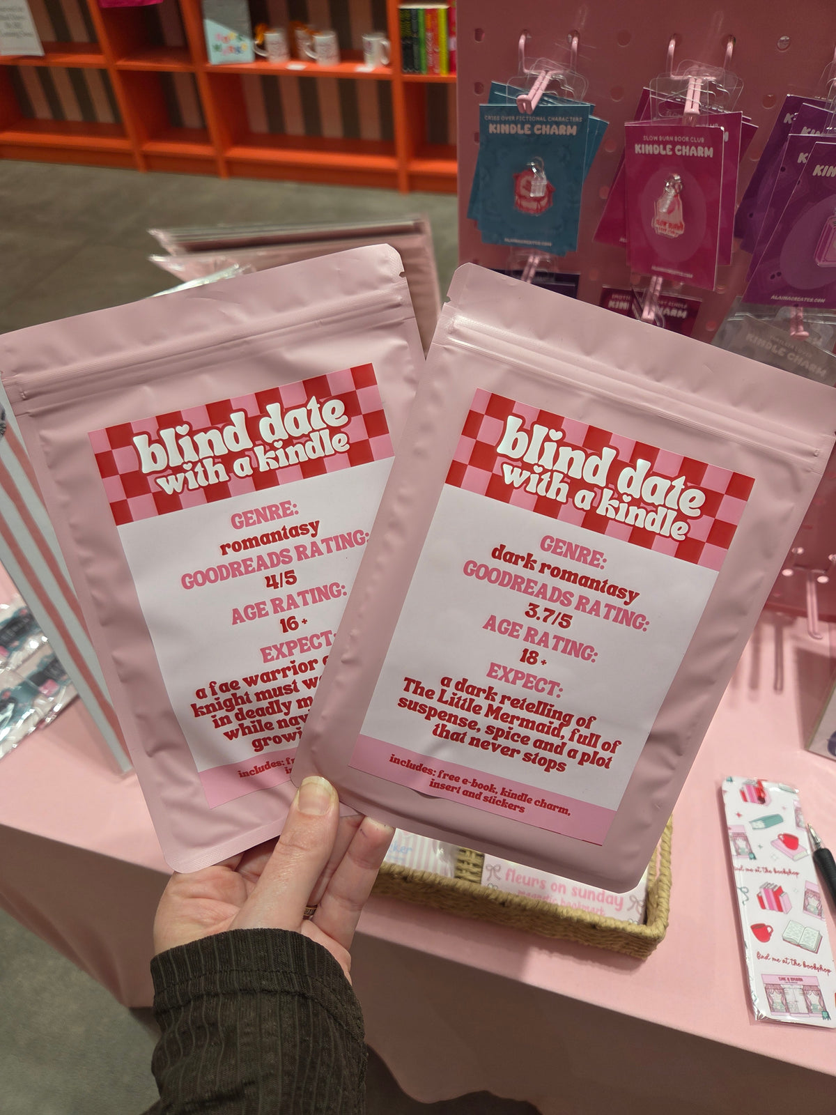 Alaina Creates Blind Date with a Kindle